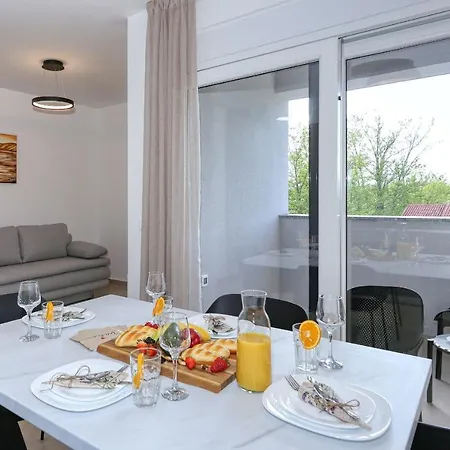 Apartments Bonaca With Jacuzzi Privlaka  Exterior photo