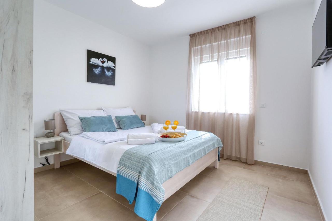 Appartamento Bonaca With Jacuzzi Privlaka (Zadar)
