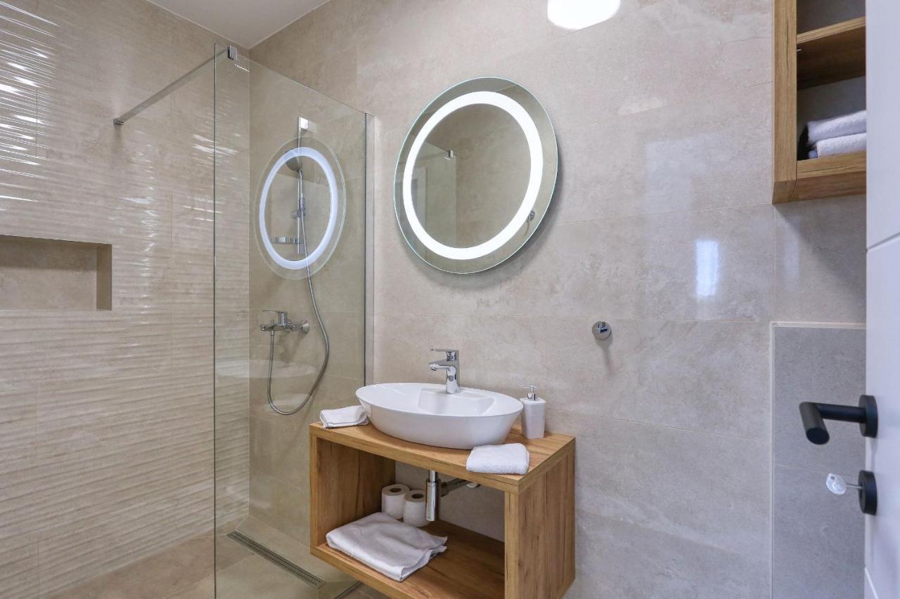 Apartment Bonaca With Jacuzzi
