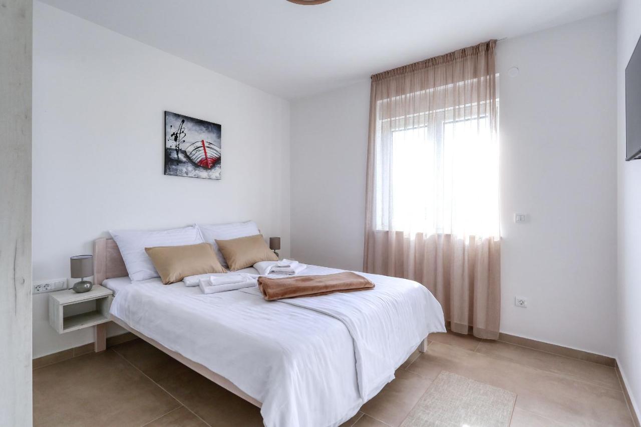 Apartment Bonaca With Jacuzzi *