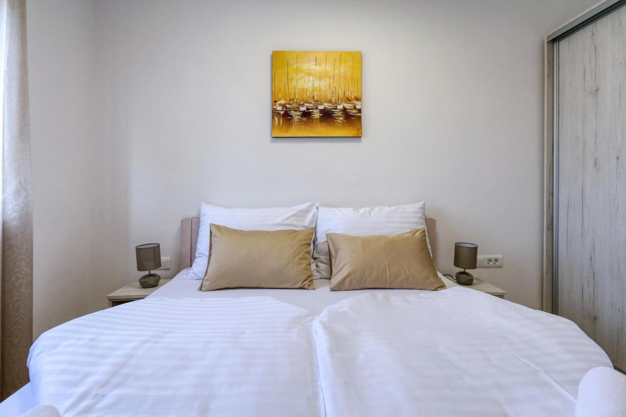 Apartment Bonaca With Jacuzzi Privlaka (Zadar)