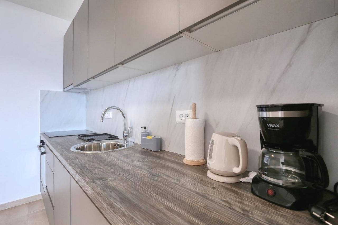 Apartment Bonaca With Jacuzzi Privlaka (Zadar)