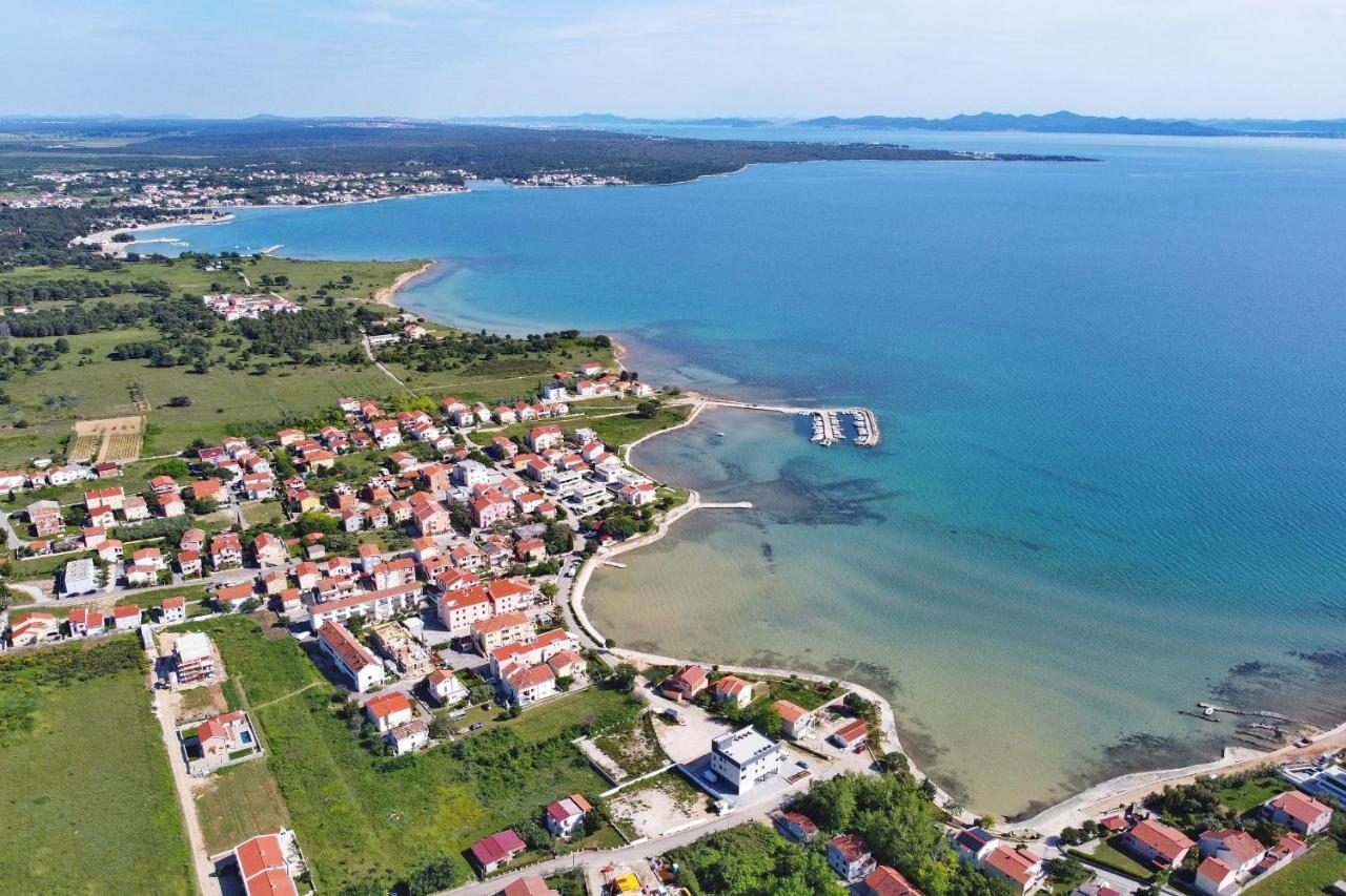 Bonaca With Jacuzzi Appartamento Privlaka (Zadar)