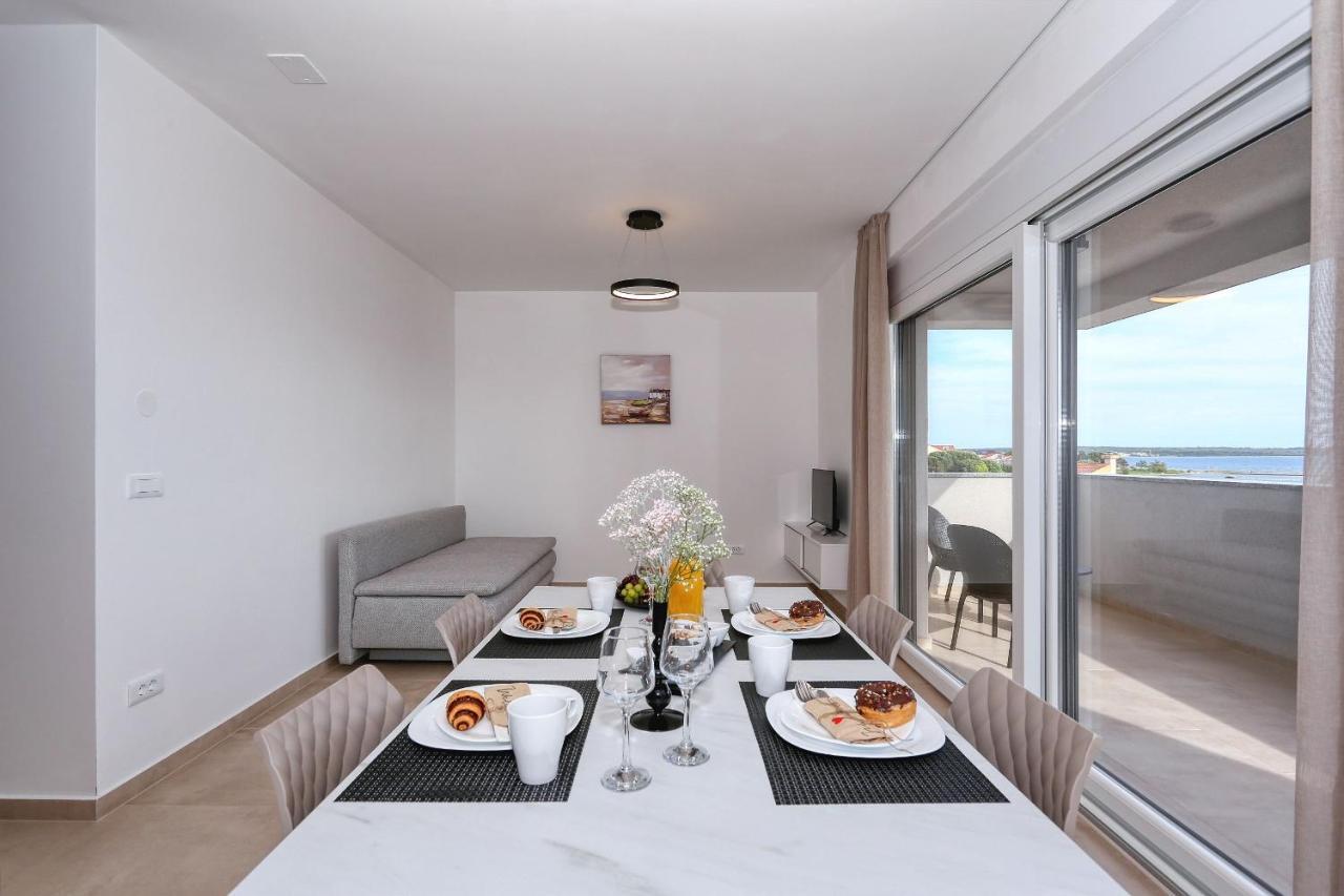 Apartment Bonaca With Jacuzzi