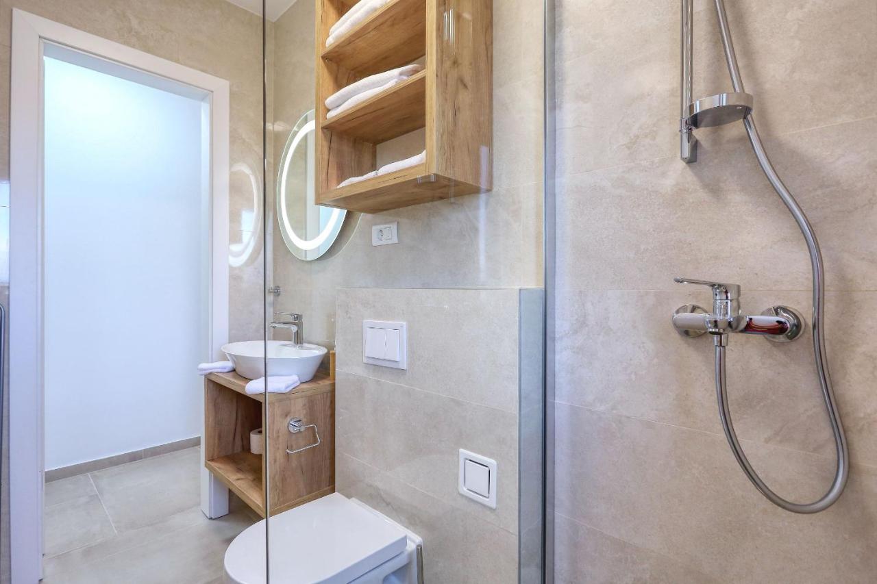 Bonaca With Jacuzzi Privlaka (Zadar)